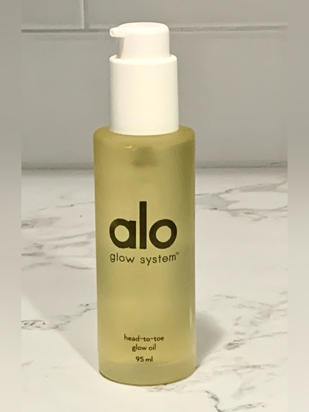 Alo Head To Toe Glow Oil full size